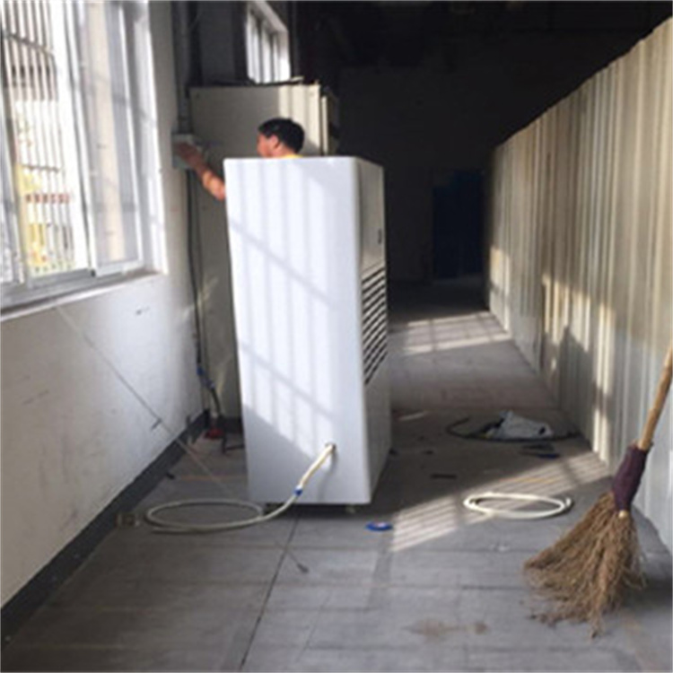码头仓库地面潮湿怎么办？