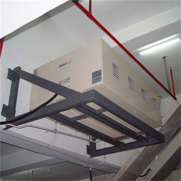 面粉厂库房潮湿该咋办？